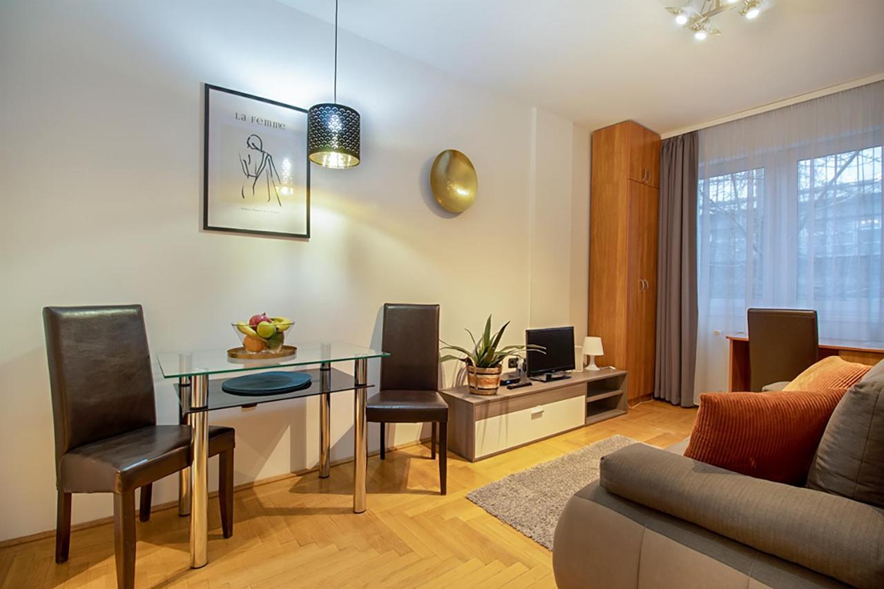 Lotus Apartments Gozsdu Будапеща Екстериор снимка
