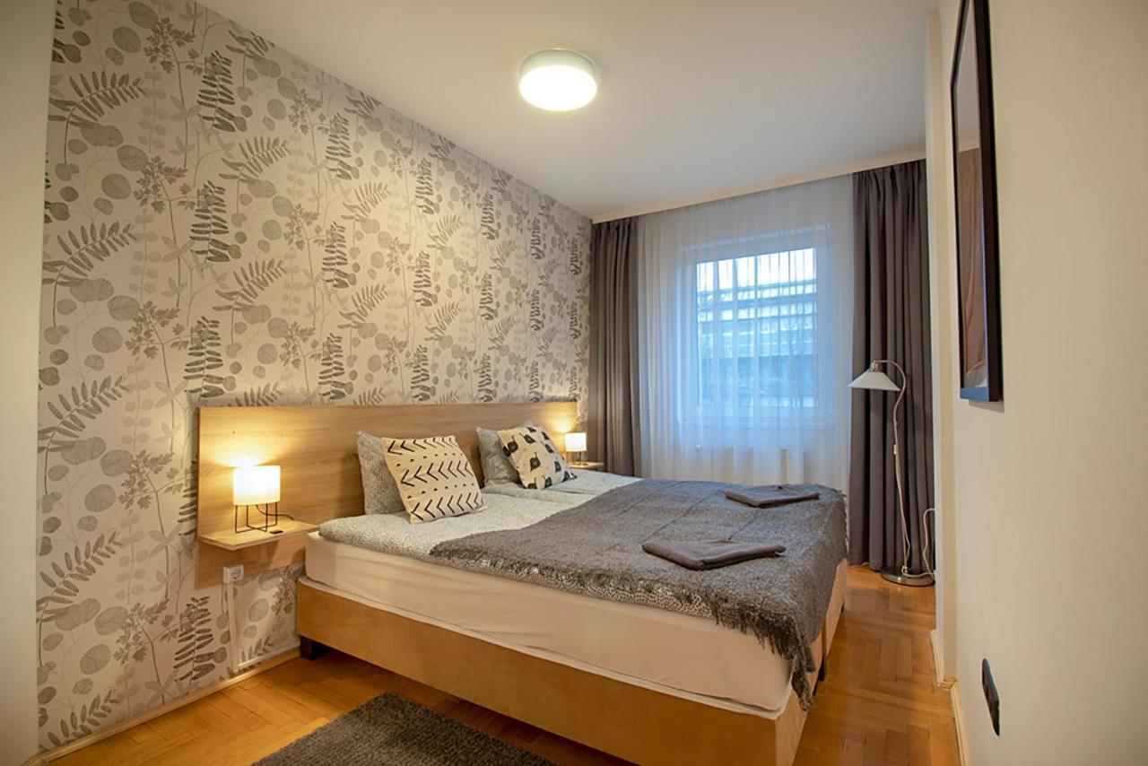 Lotus Apartments Gozsdu Будапеща Екстериор снимка